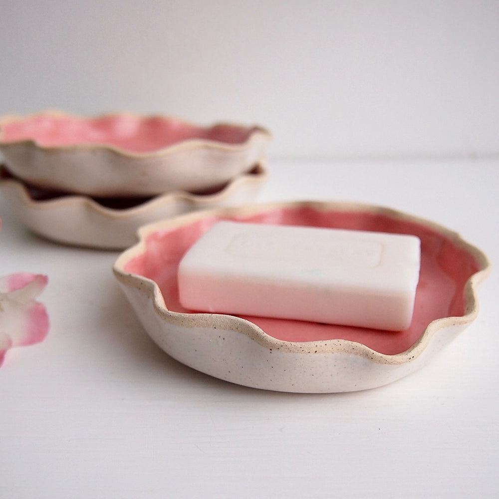 Handmade Pink Curvy Edge Ceramic Soap Dish