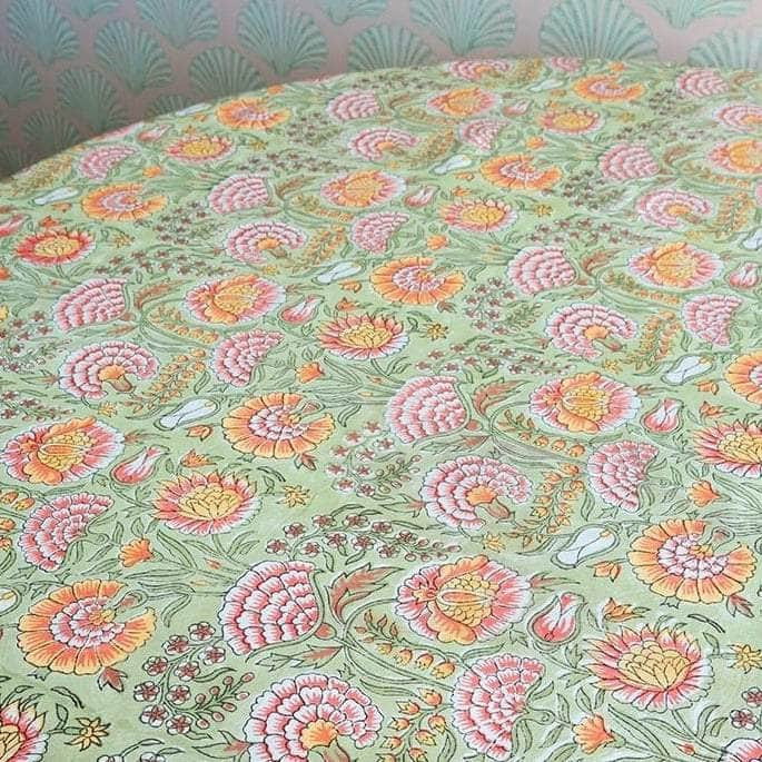 Janina's Floral Tablecloth