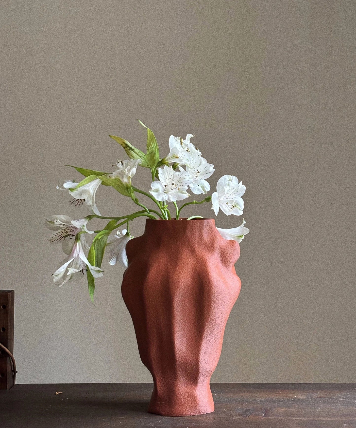 Amta | Vase | Burnt Ochre