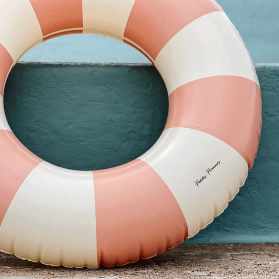 Peach Daisy Swim Ring