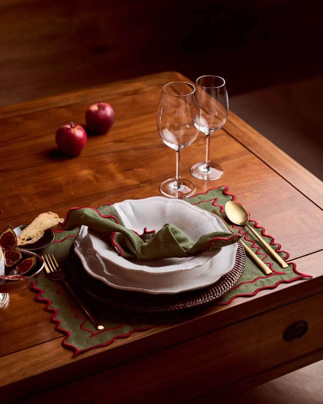 Villa Placemats, Green with Bordeaux