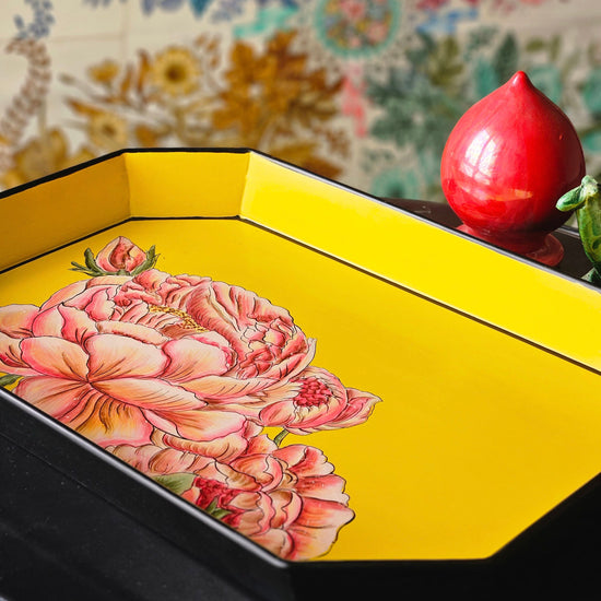 Flora Hand-Painted Iron Tray - Peonie