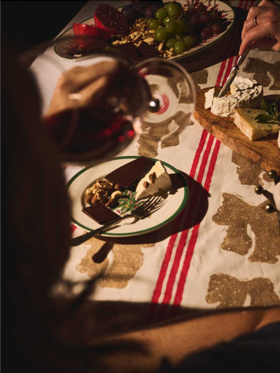 Christmas Bow Tablecloth