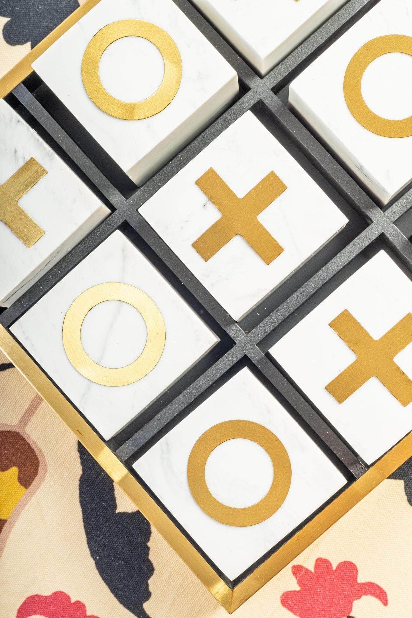 The Games Collection - Tic Tac Toe / Noughts & Crosses