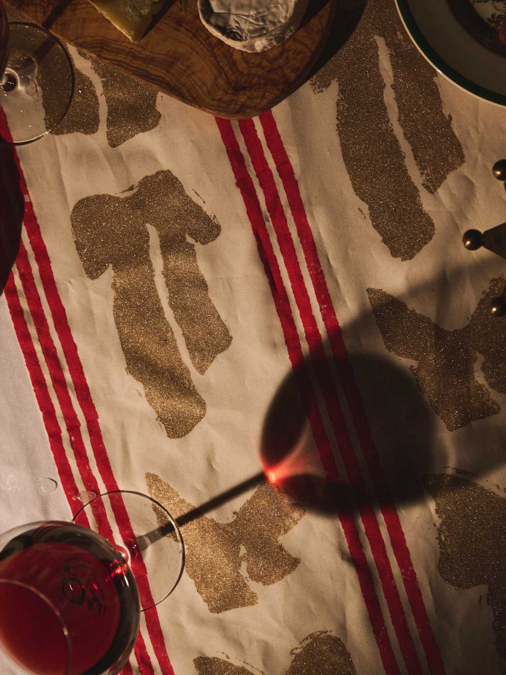 Christmas Bow Tablecloth