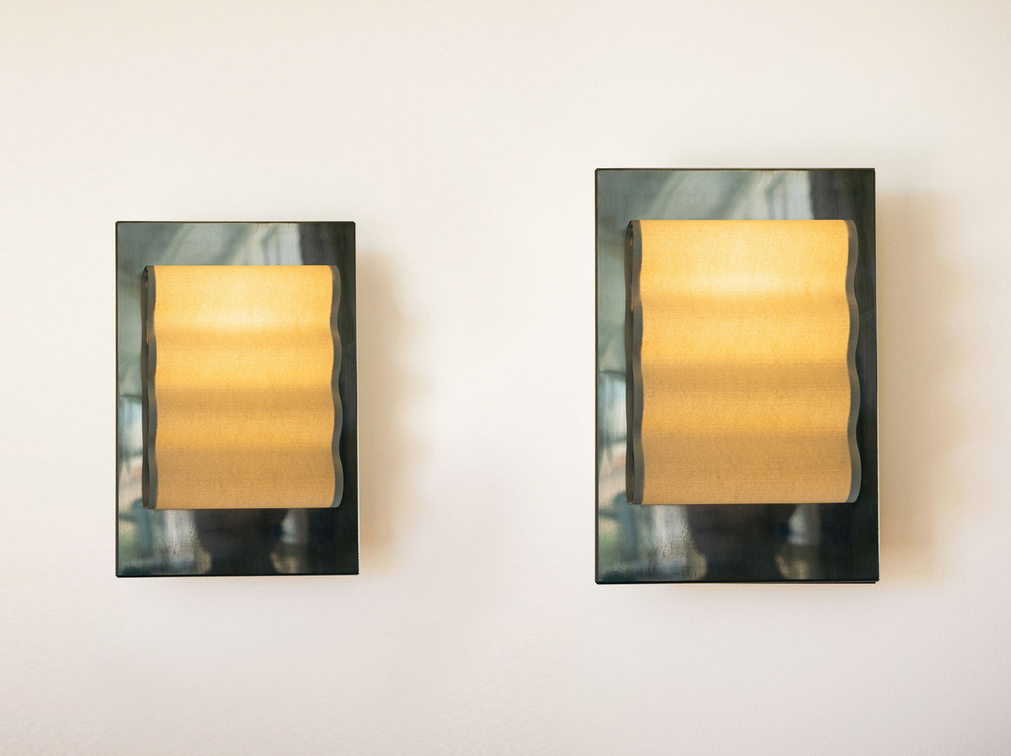 Frame Miroir Wall Light - Violaine d'Harcourt