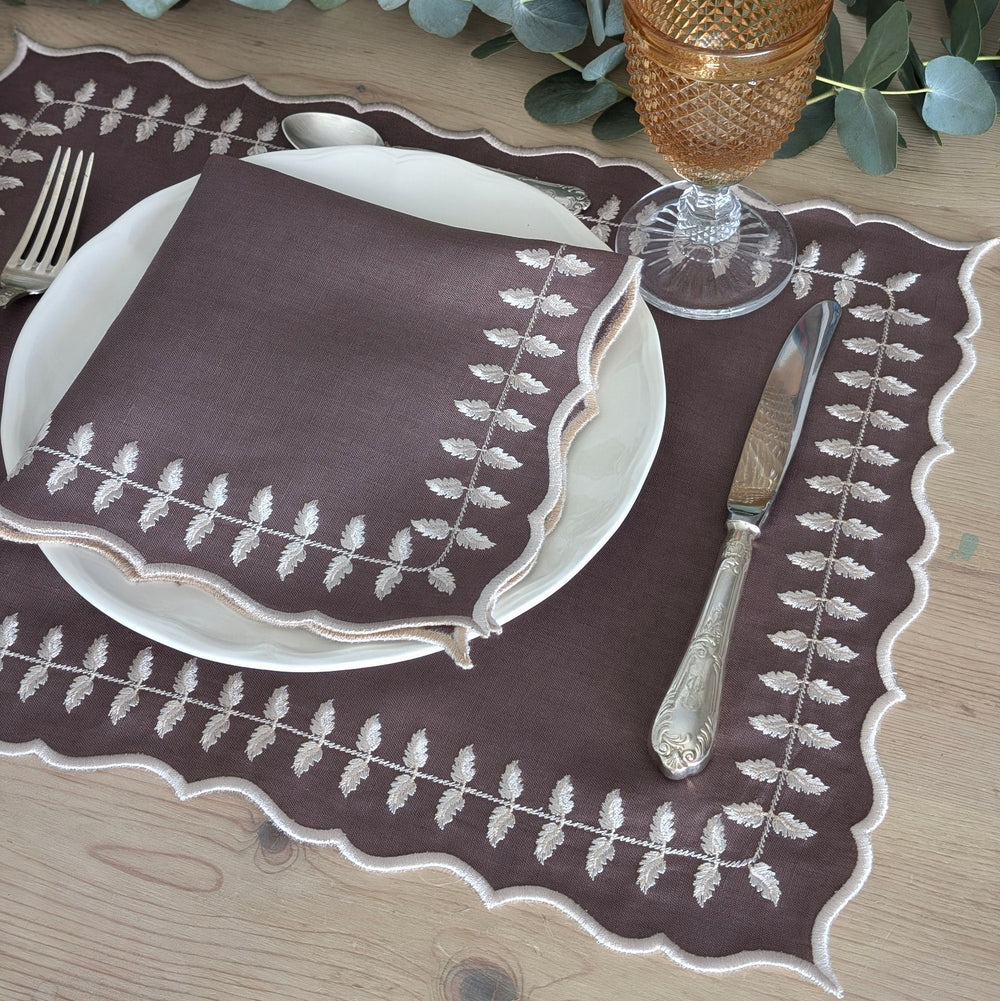 Provence- Brown Linen Garland Placemat and Napkin Set