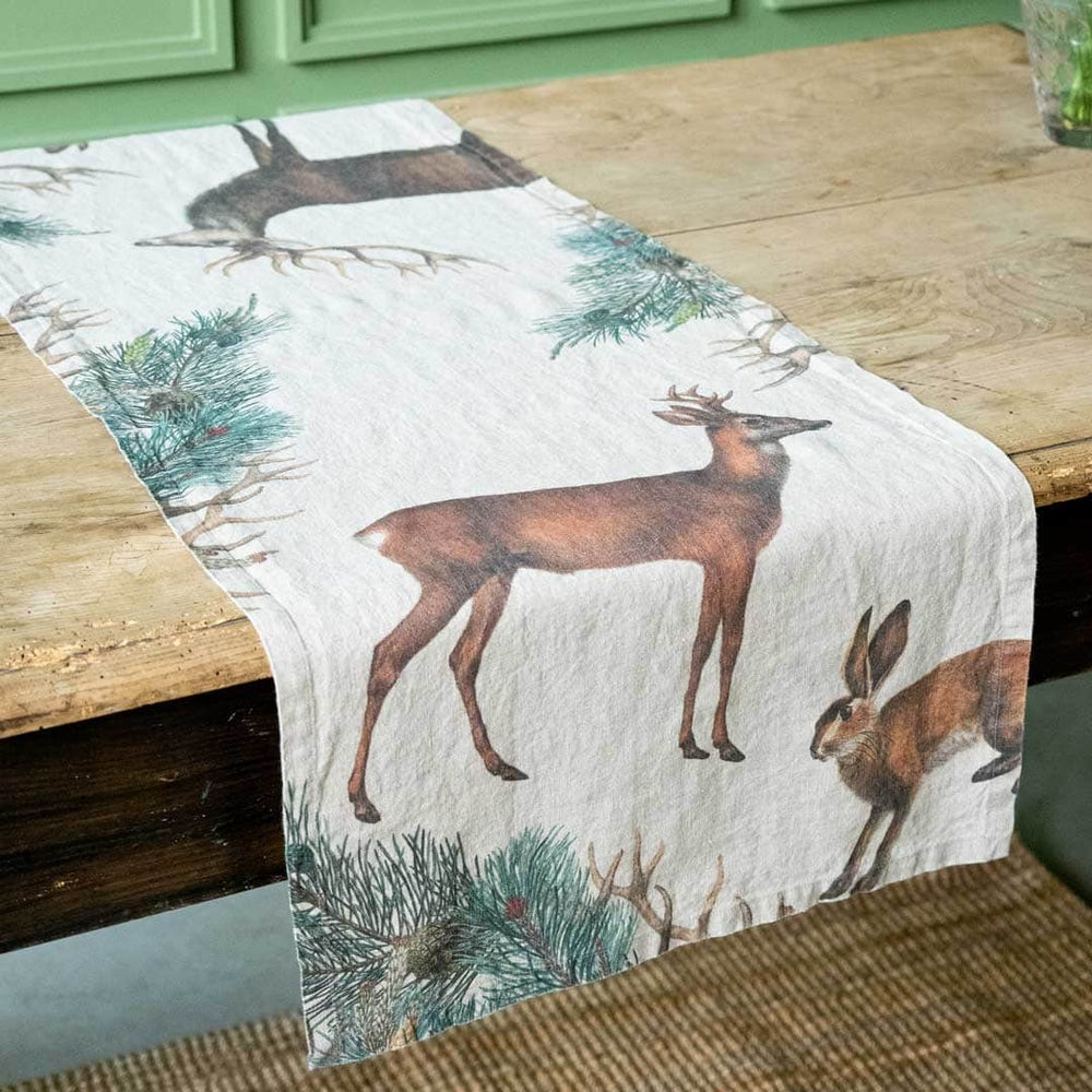 Linen Table Runner WILD ANIMALS