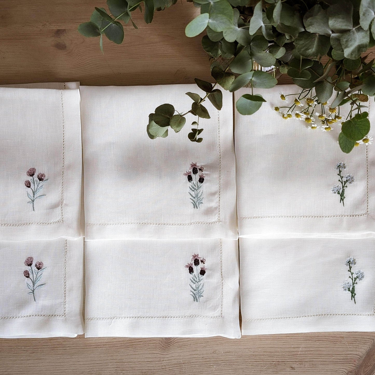 Flowers - Floral Embroidery Table Napkin (set of 6)