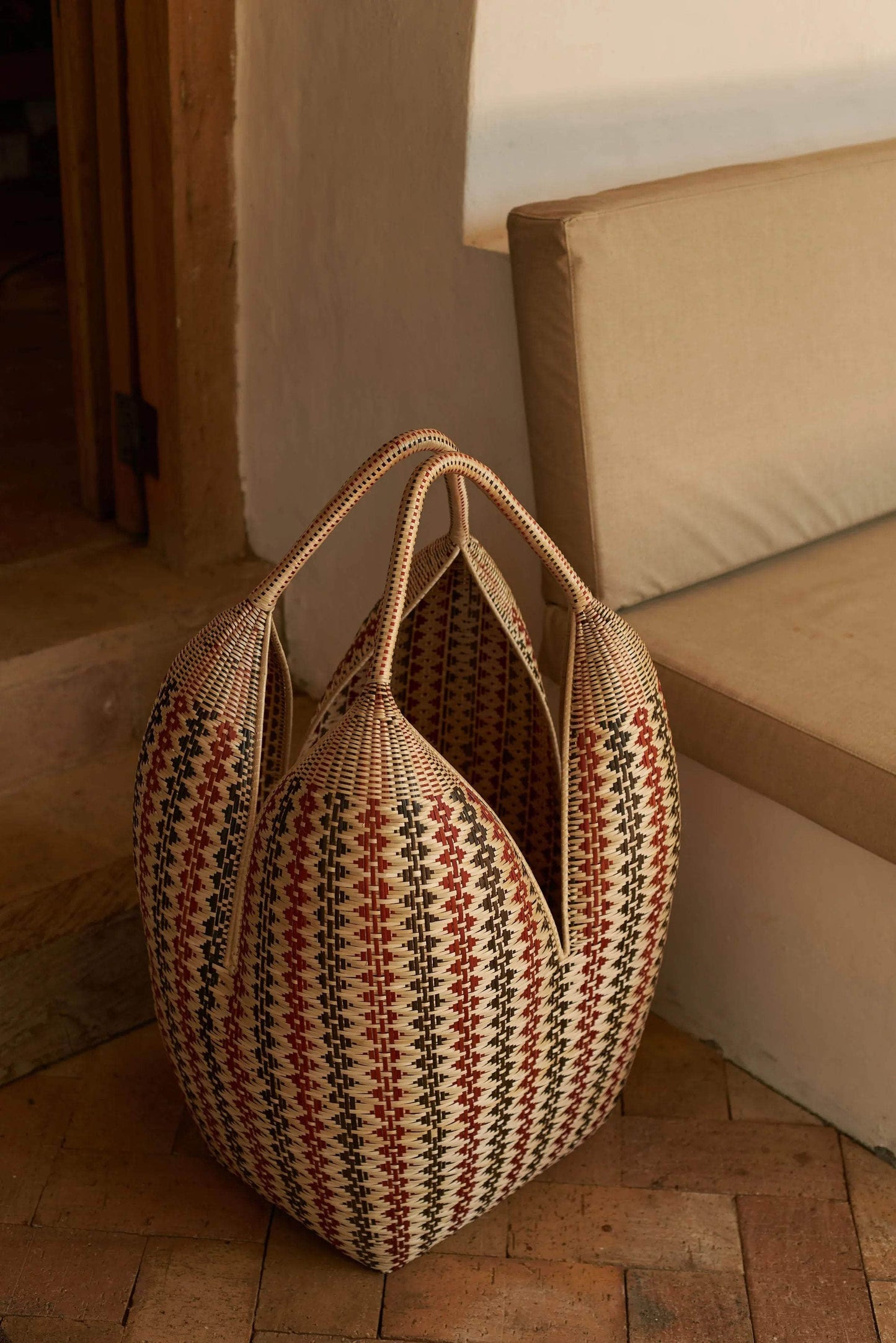 Guapi Cuatro Tetas Basket | Chequered