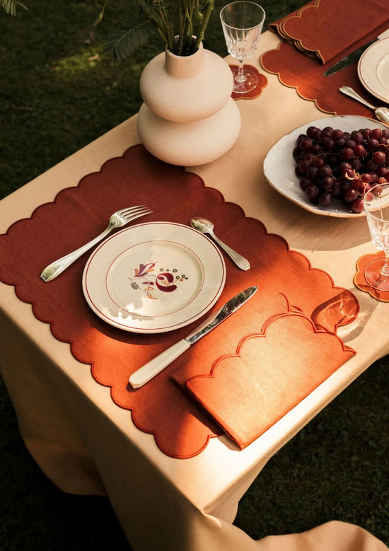 The Red Ochre Linen Scalloped Rectangular Placemats (Set of 2)