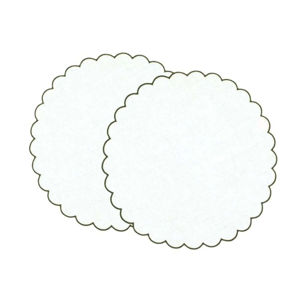 The White and Forest Green Linen Scalloped Round Placemats (Set of 2)