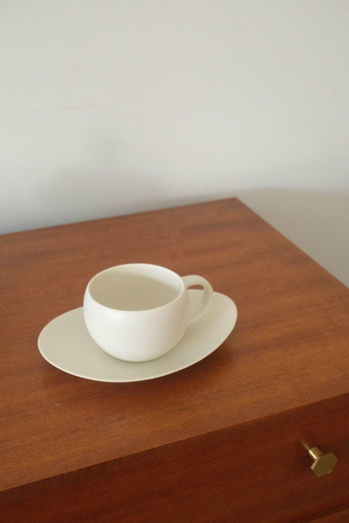 SALIU Matte white Cup and Saucer plate set