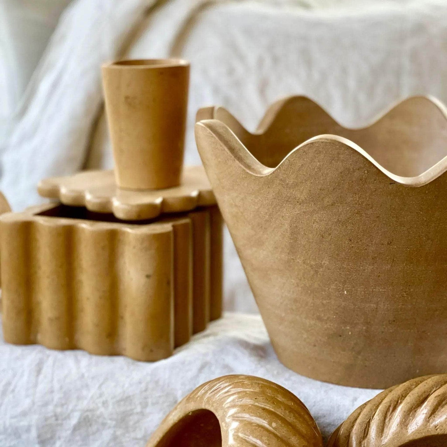 Blossom Bowl in Honeycomb