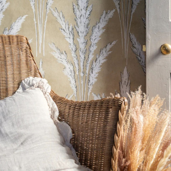 Pampas - In Gold - Wallpaper