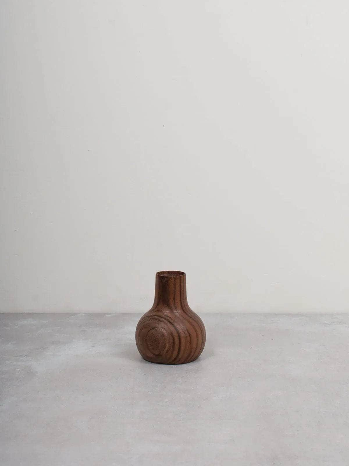 Walnut Wood Mini Vase - Nina