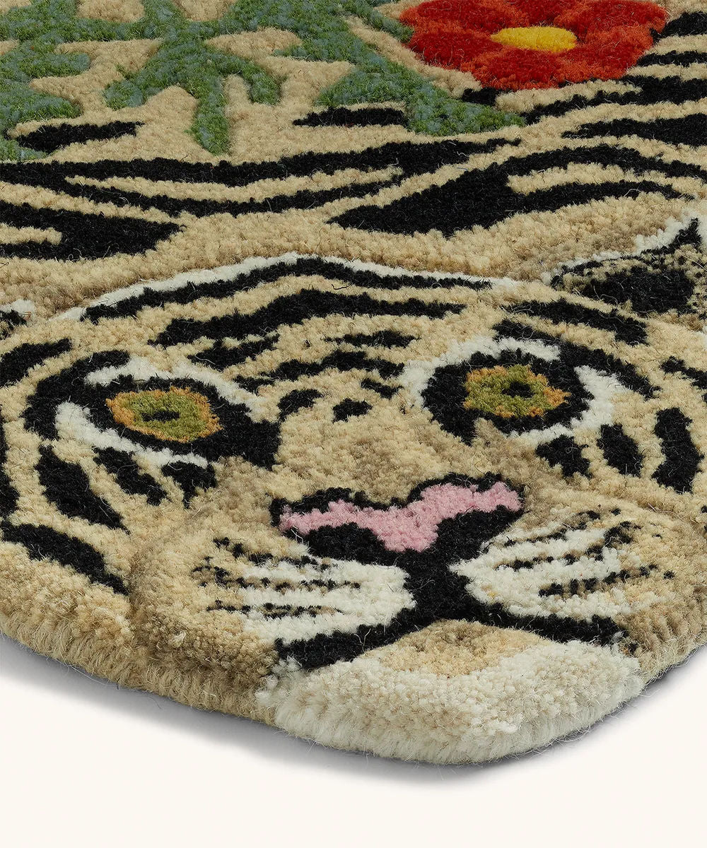 Floral White Tiger Rug Small