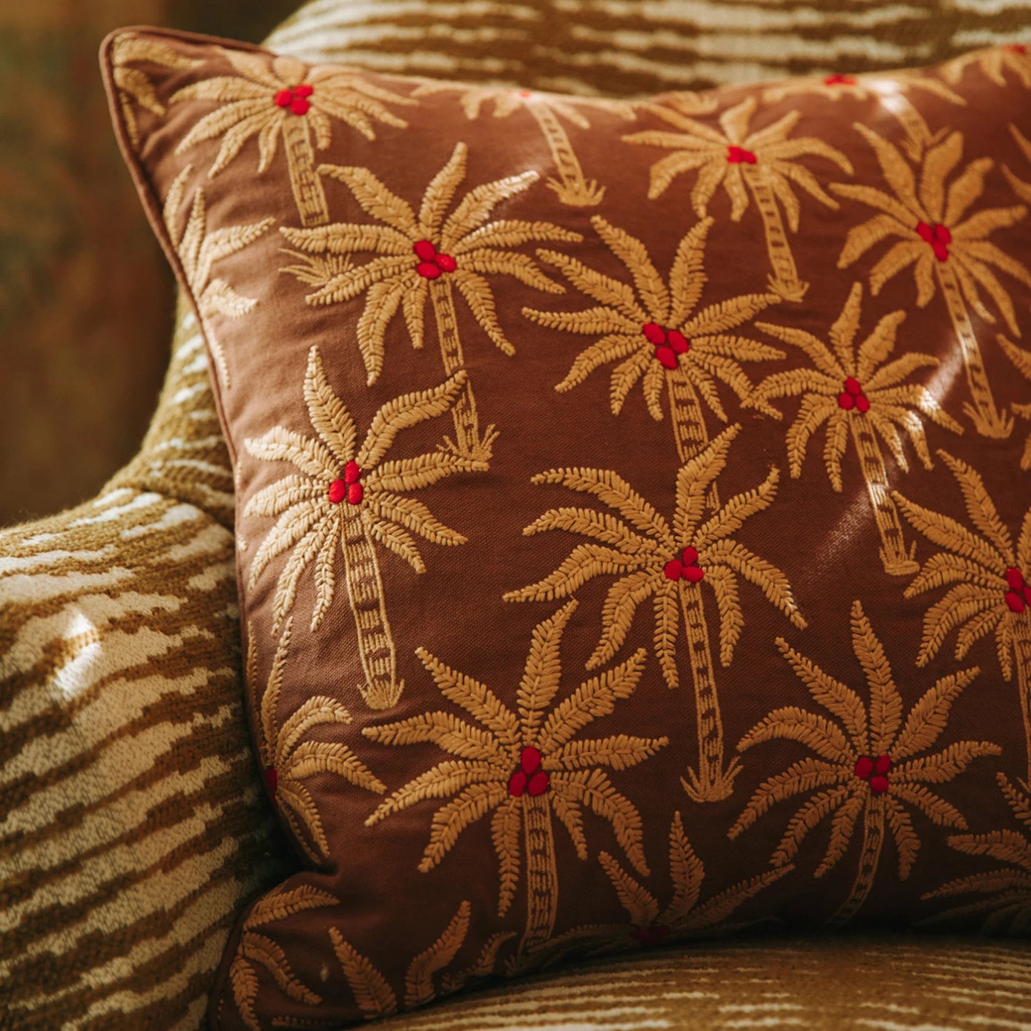 Cushion Laura Cinnamon & Sand