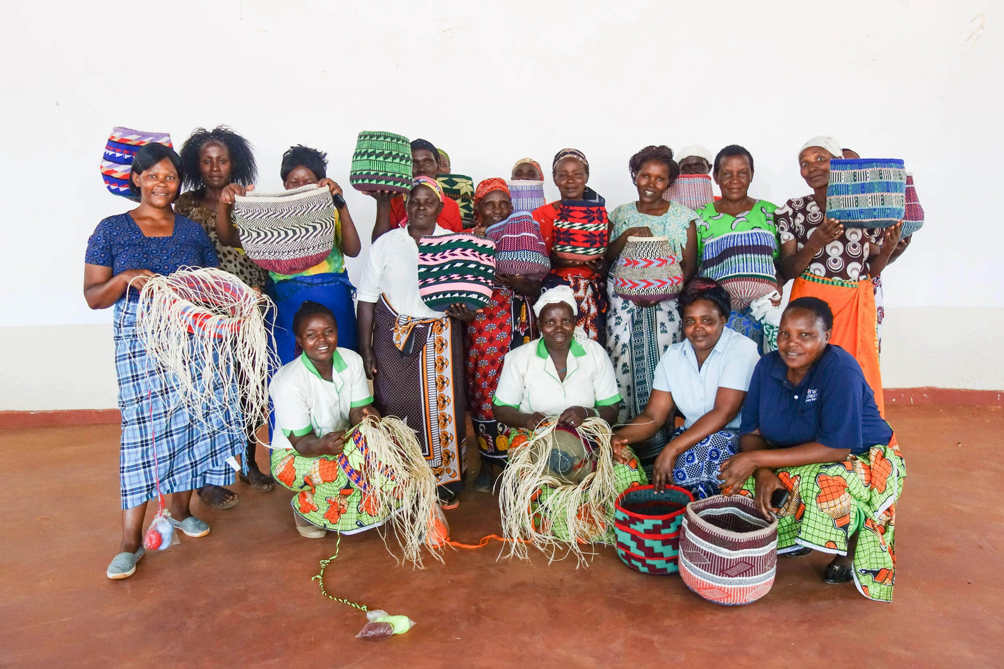 SHANGWE: Extra Large Green, Black, Orange, Yellow Wool Basket