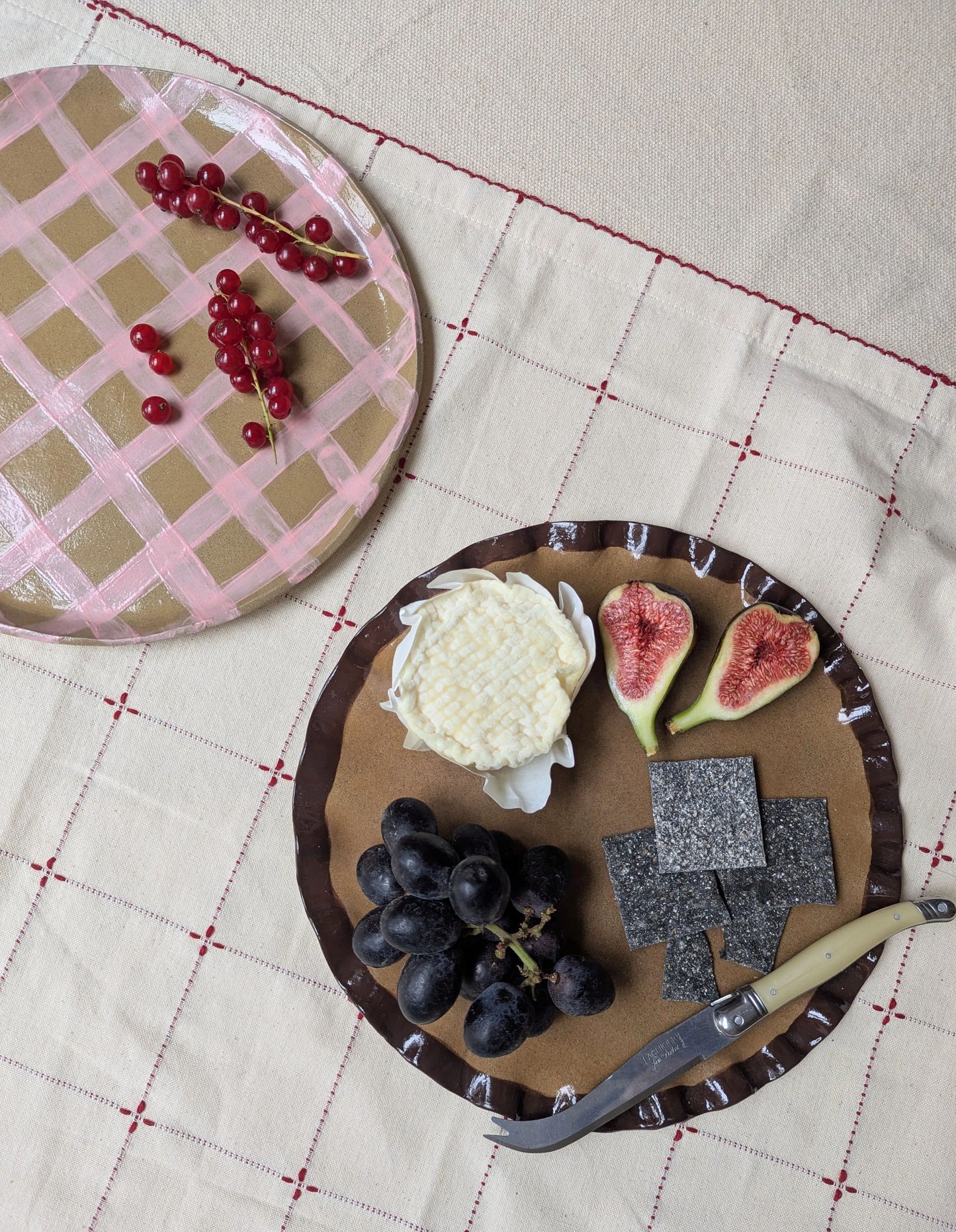 Chocolate Brown Edged Frill Platter