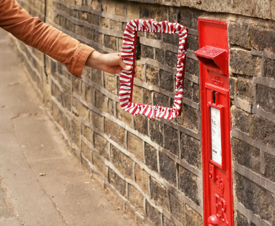 Cranberry Stripe Ruffle Frame