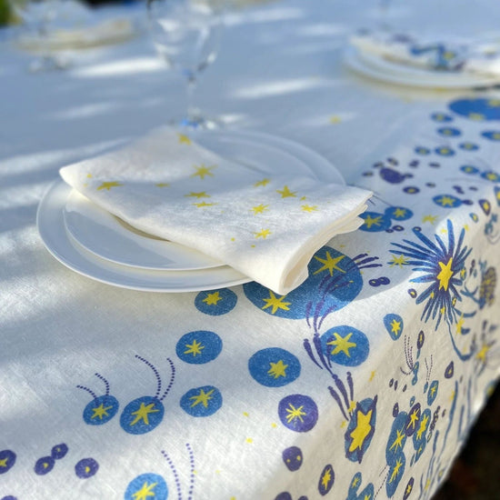 Solaris Tablecloth in White