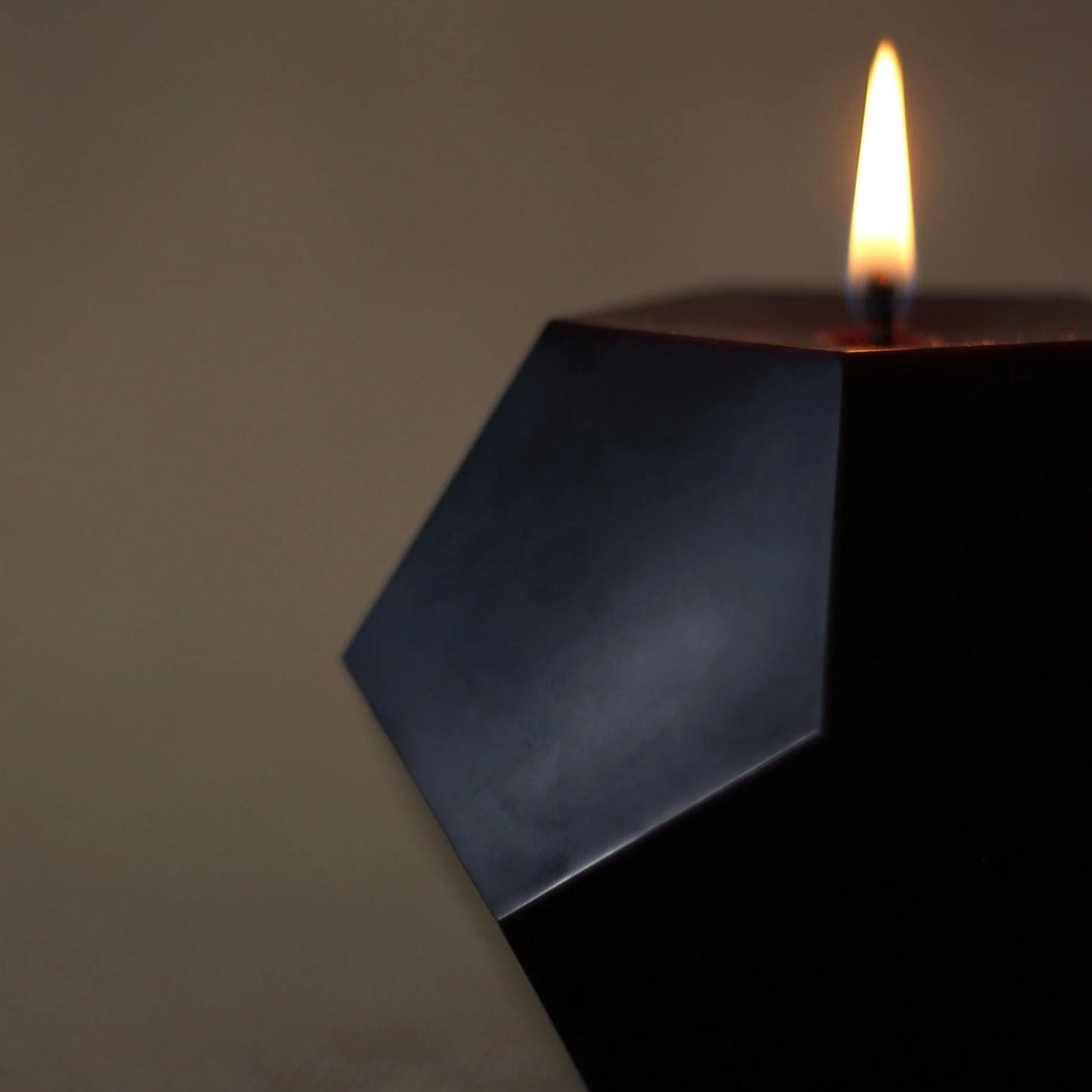 Dodecahedron Candle - Black