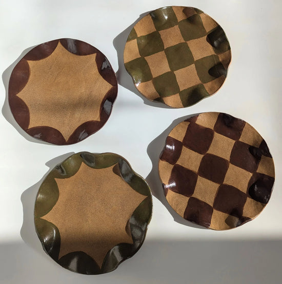 Set of 4 Brown & Smokey Olive Check & Scalloped Side Plates