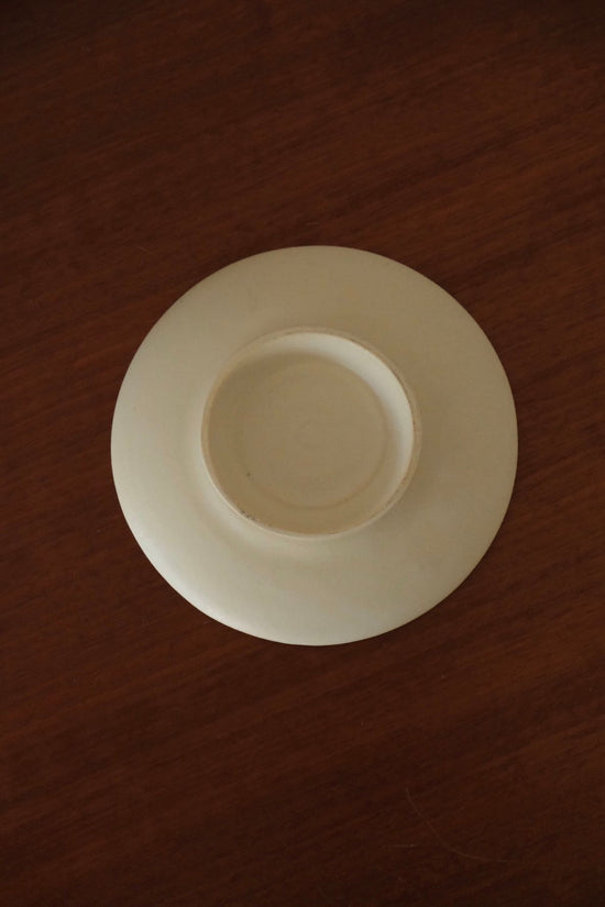 Yoshida Pottery High-ground Saucer