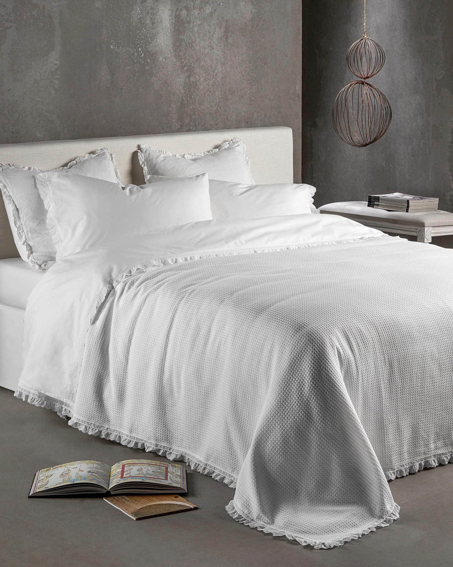 Bordal Bedspread