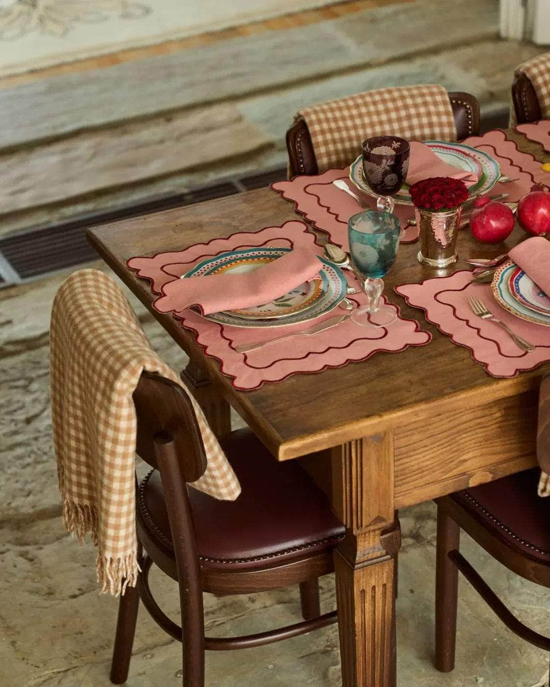 Wavy Napkin, Salmon with Red