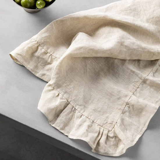 100% Ruffle Linen Table Napkins - Natural (Set of Four)