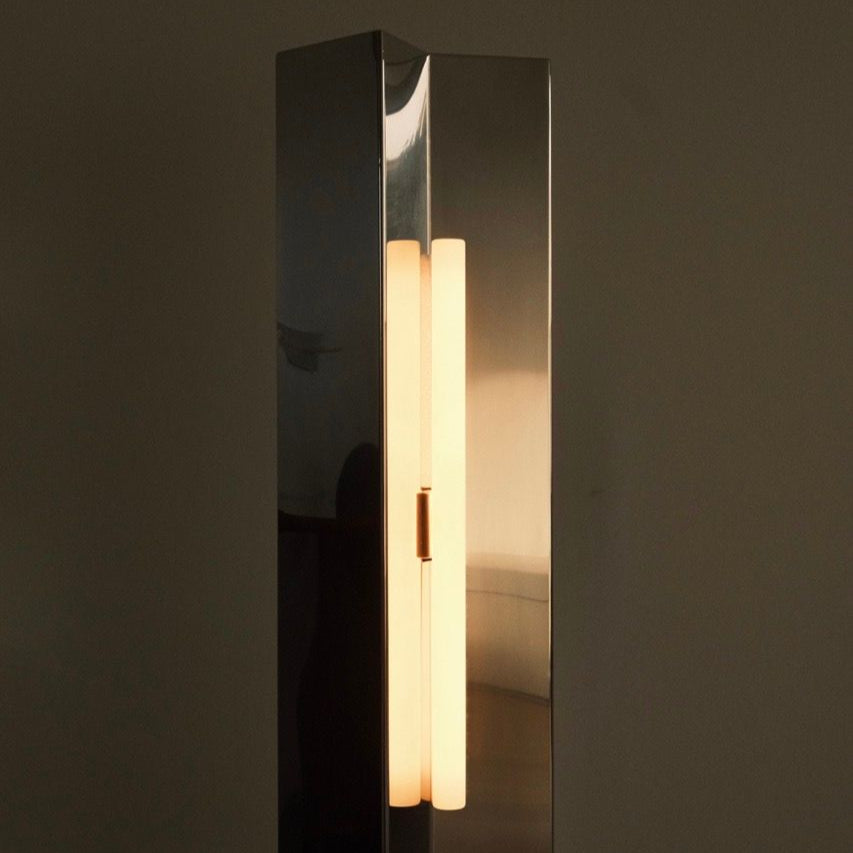 Arrow 158 - Floor Lamp by Violaine d'Harcourt