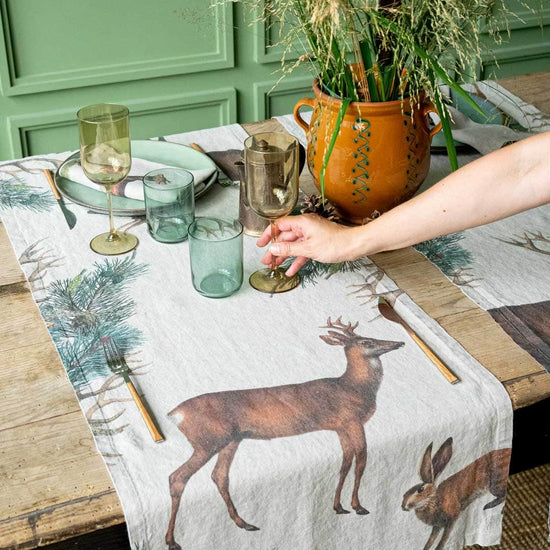 Linen Table Runner WILD ANIMALS