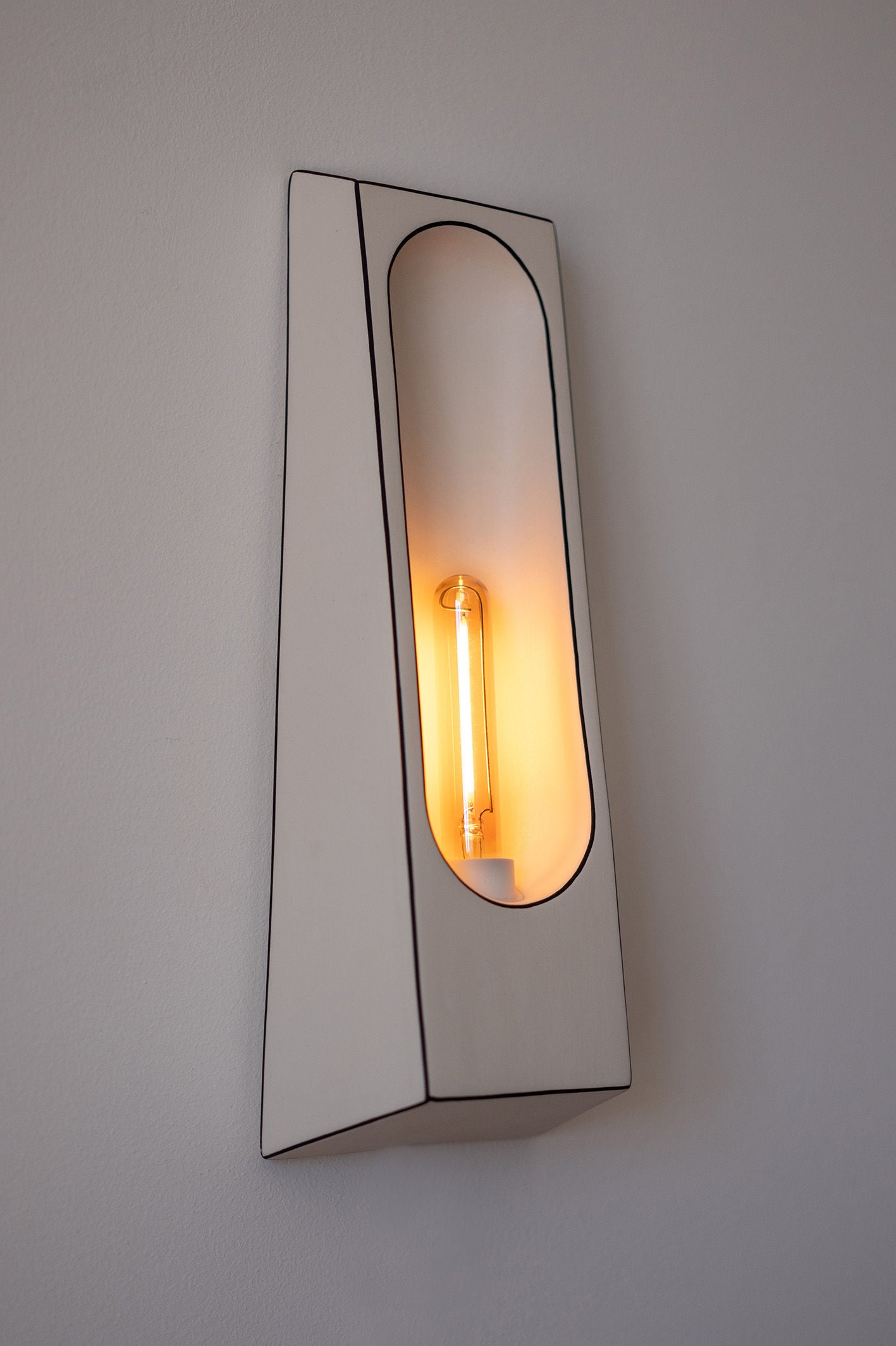 Alcove Facette Wall Light - Violaine d'Harcourt