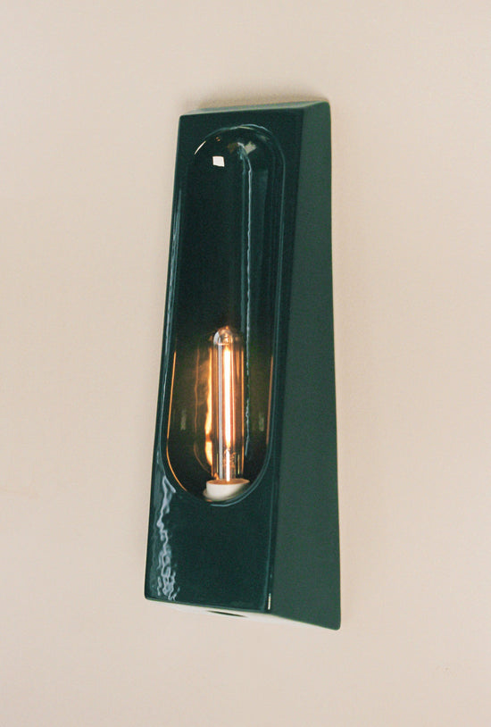 Alcove Verde Wall Light - Violaine d'Harcourt