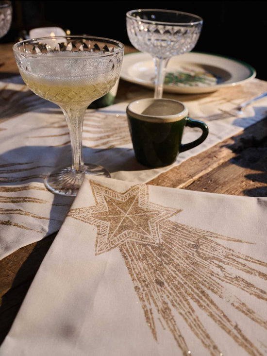 Christmas Star Napkin. Set of Four