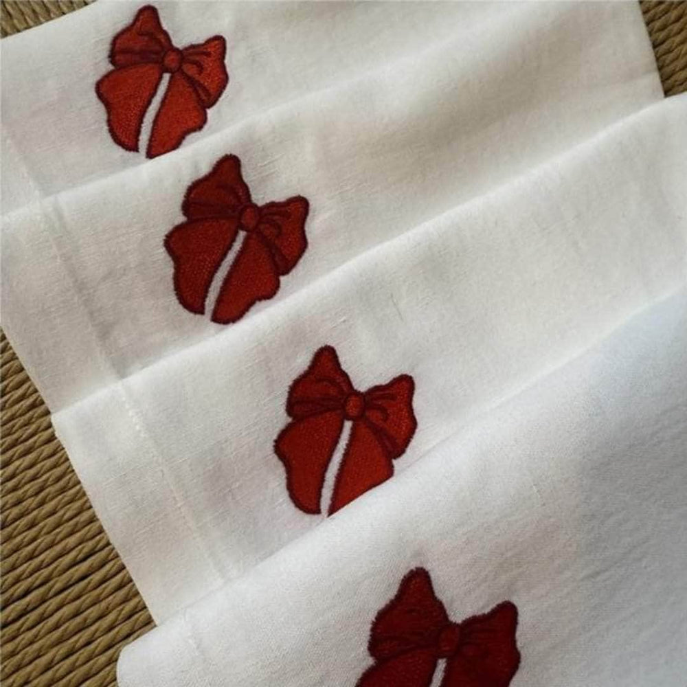 Set of 4 Napkins - Red Bow