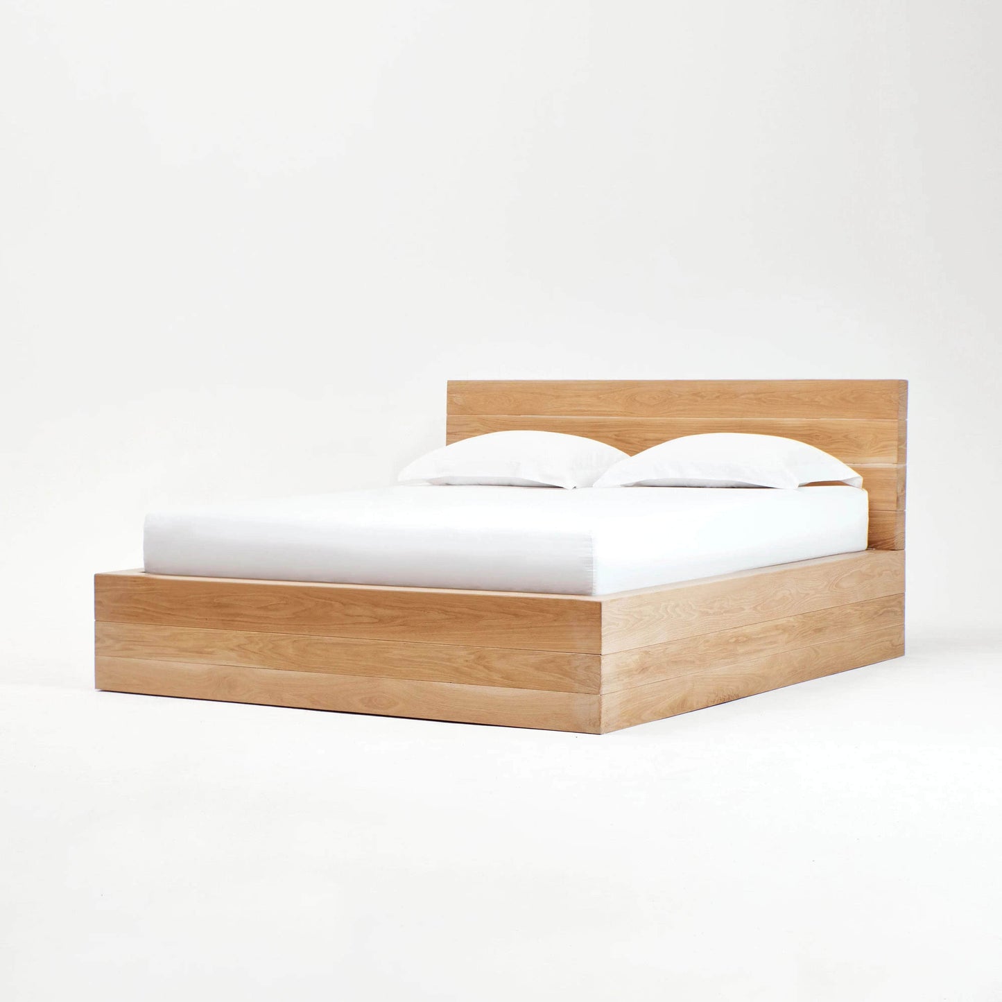 Roque Bed