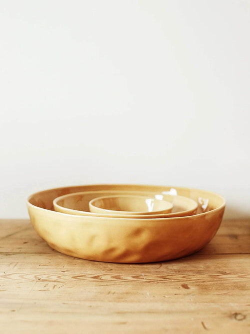 Large serving bowl in Dijon