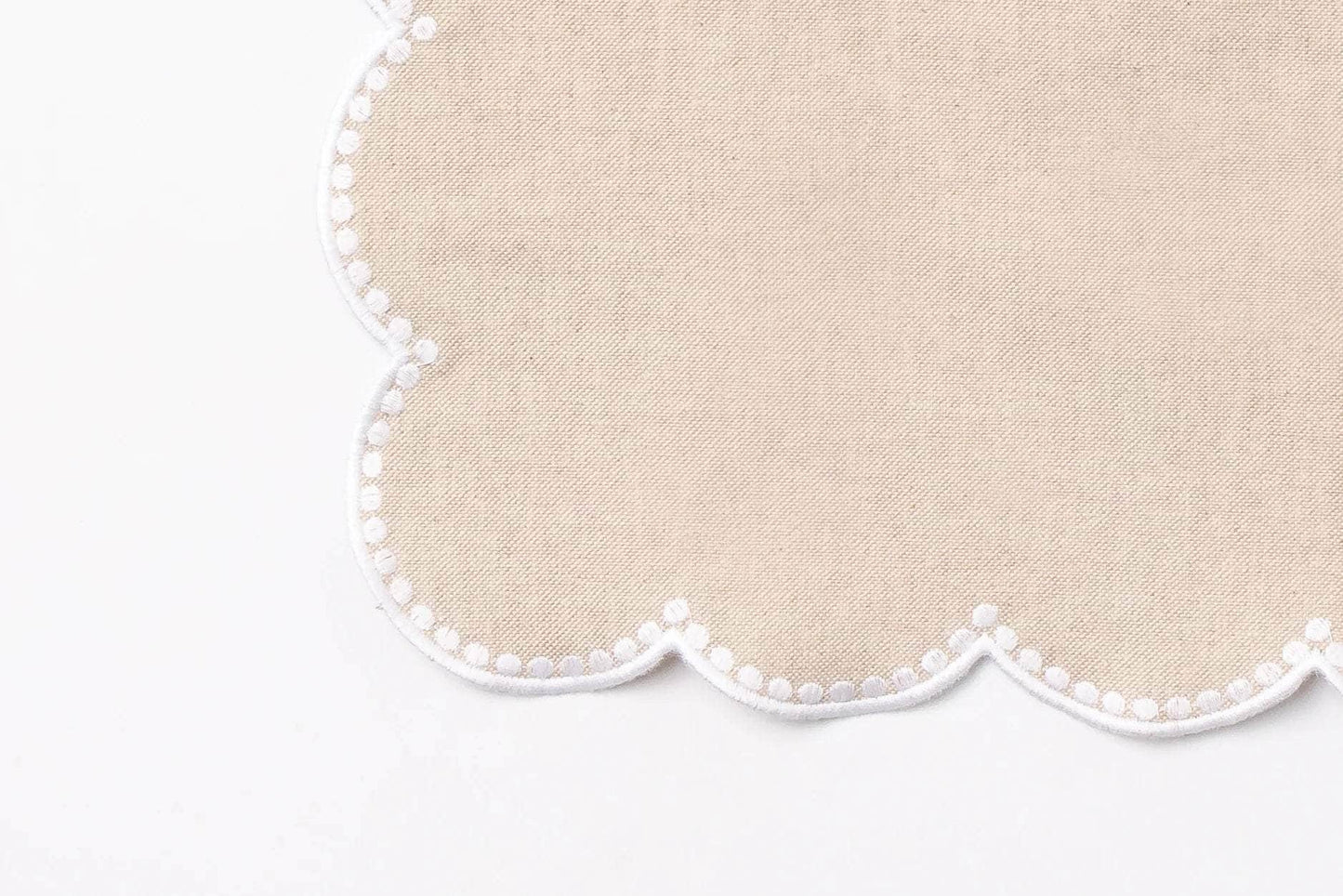 Gotas Napkin, Beige with White