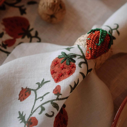 Fraises Des Bois Napkins (Set of 4)